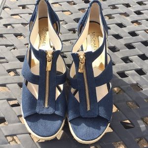 Michael Kors canvas and rope wrap wedge sandal sz9